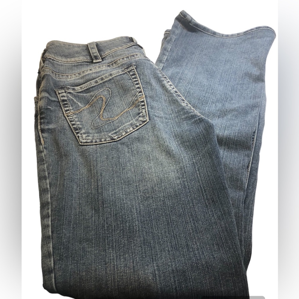 Silver Jeans Julia Women’s  size 33/34